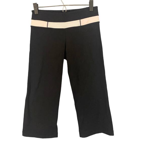 Lululemon Black Wide Leg Groove Capri Cropped Workout Leggings Women Sz 6 - Picture 1 of 6